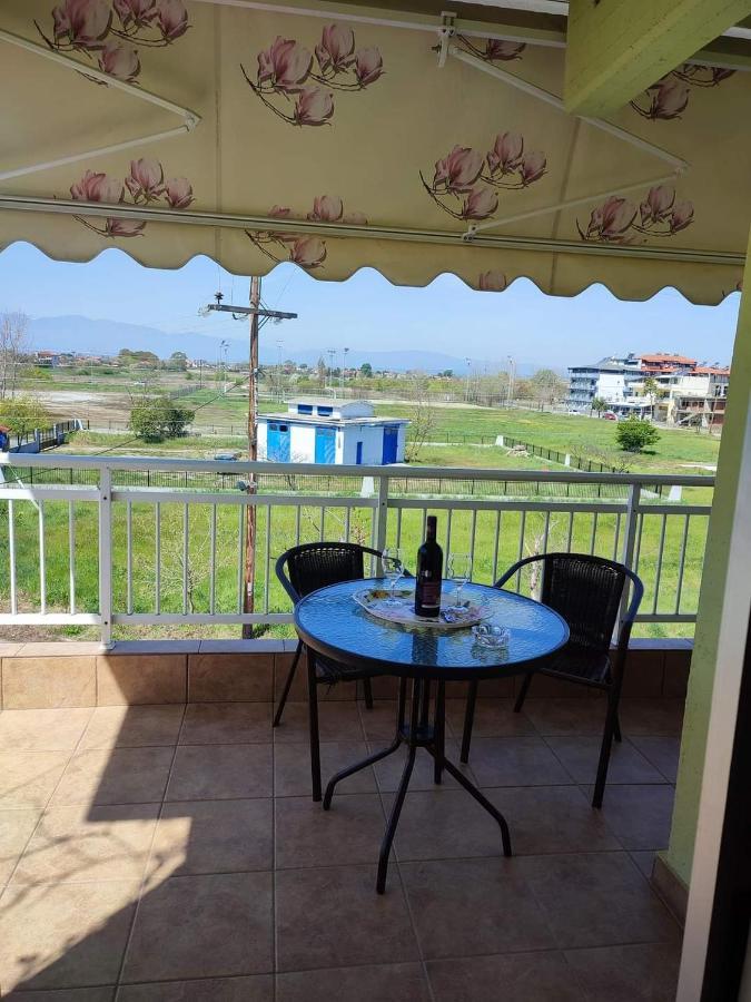 Paralía Villa Marili מראה חיצוני תמונה