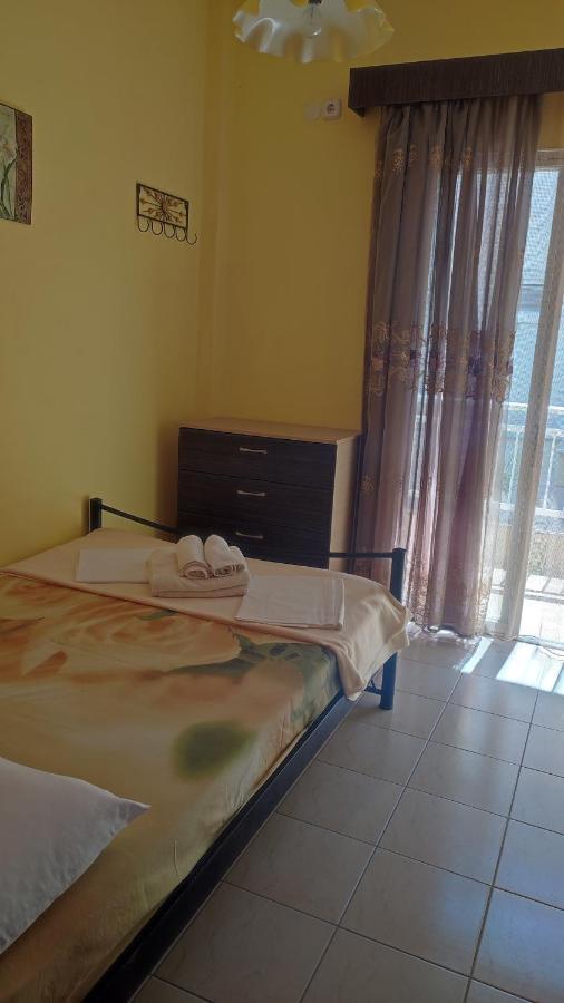 Paralía Villa Marili מראה חיצוני תמונה